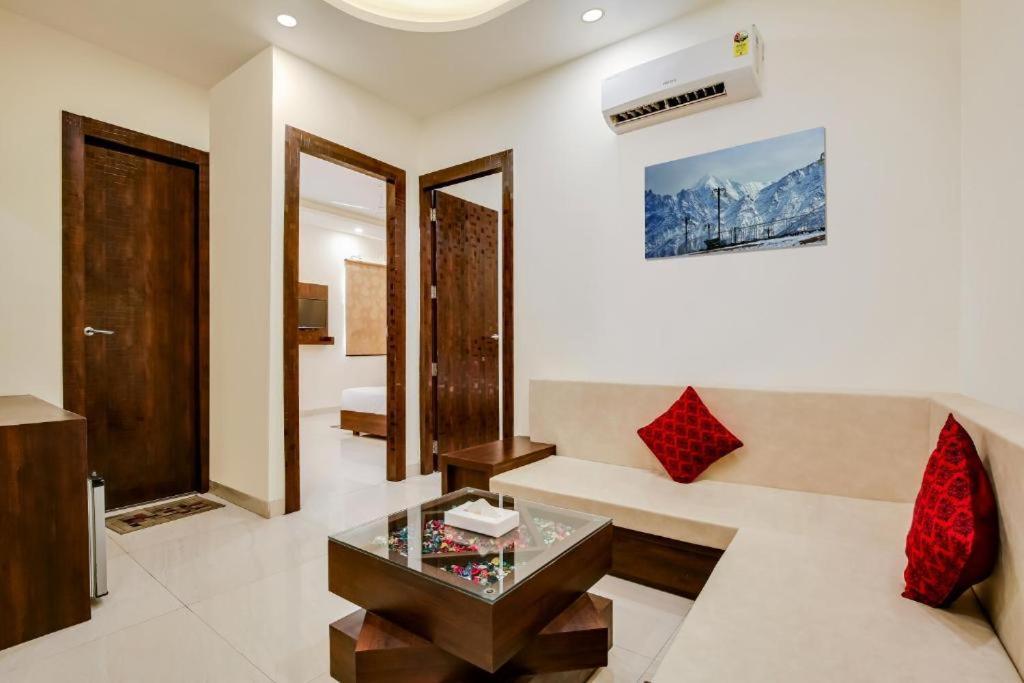 Harmony On Ganges - Laxmi Heights, Tapovan Rishikesh Екстериор снимка
